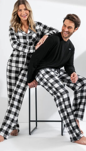 Pyjamas assortis pour hommes et femmes