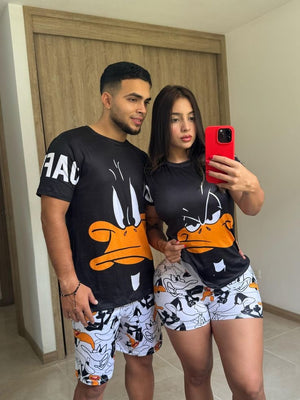 Pyjamas assortis pour hommes et femmes
